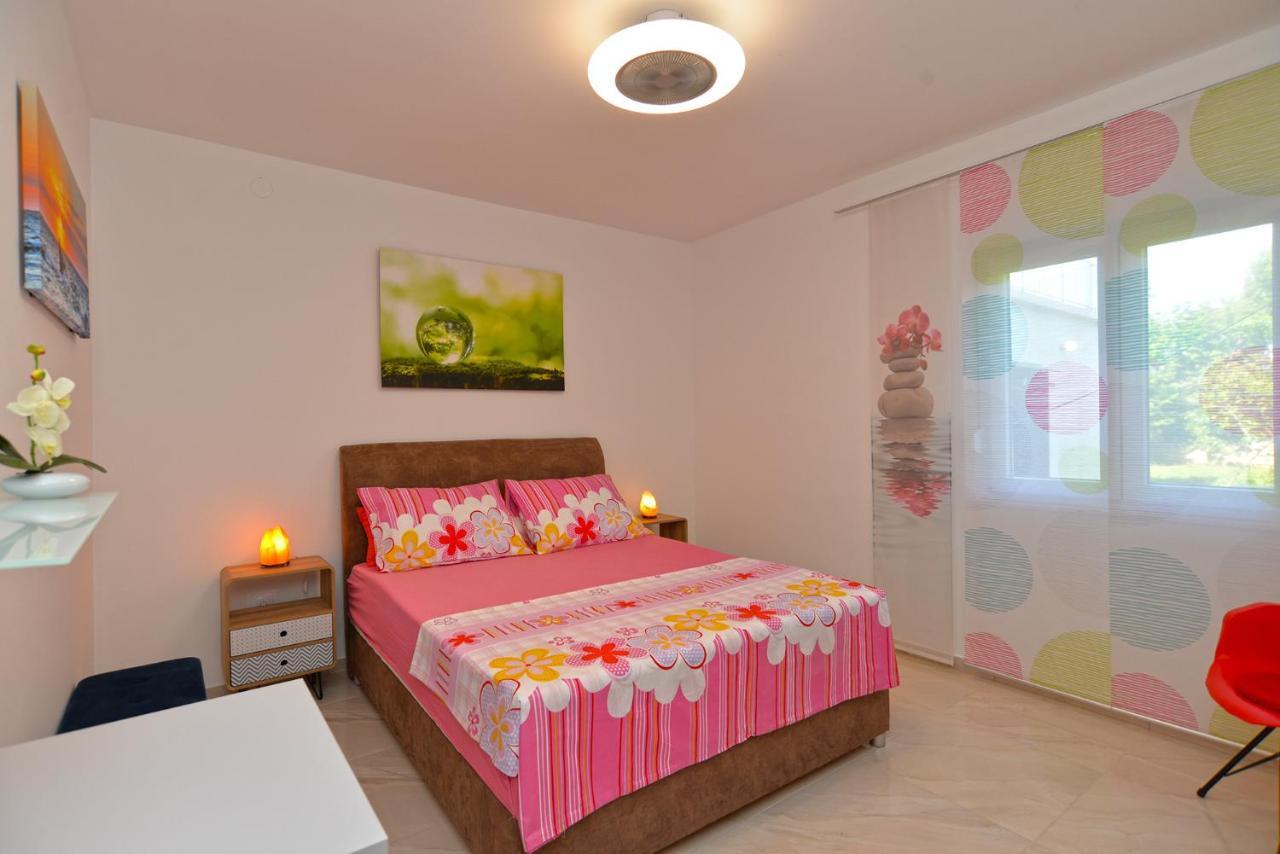Apartments Mala Vala 925 - Adapted Fažana Extérieur photo