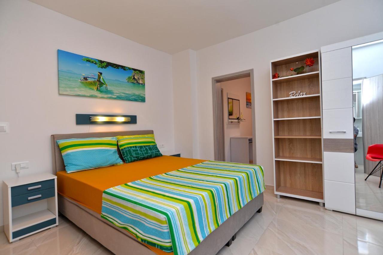 Apartments Mala Vala 925 - Adapted Fažana Extérieur photo
